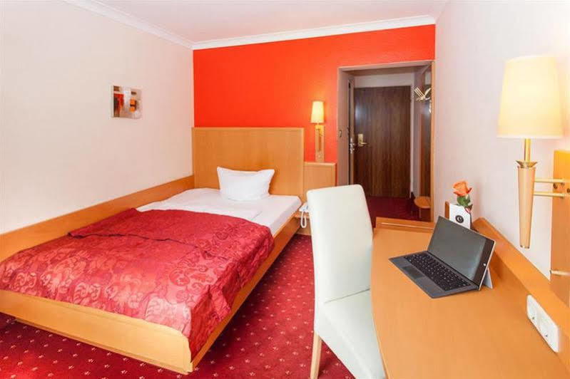 Hotel Bristol 3*